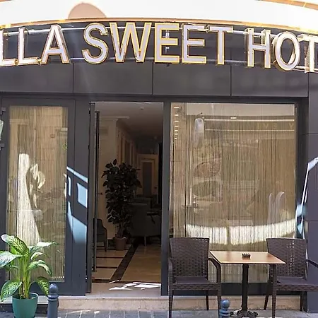 Sweet Hotel 2*